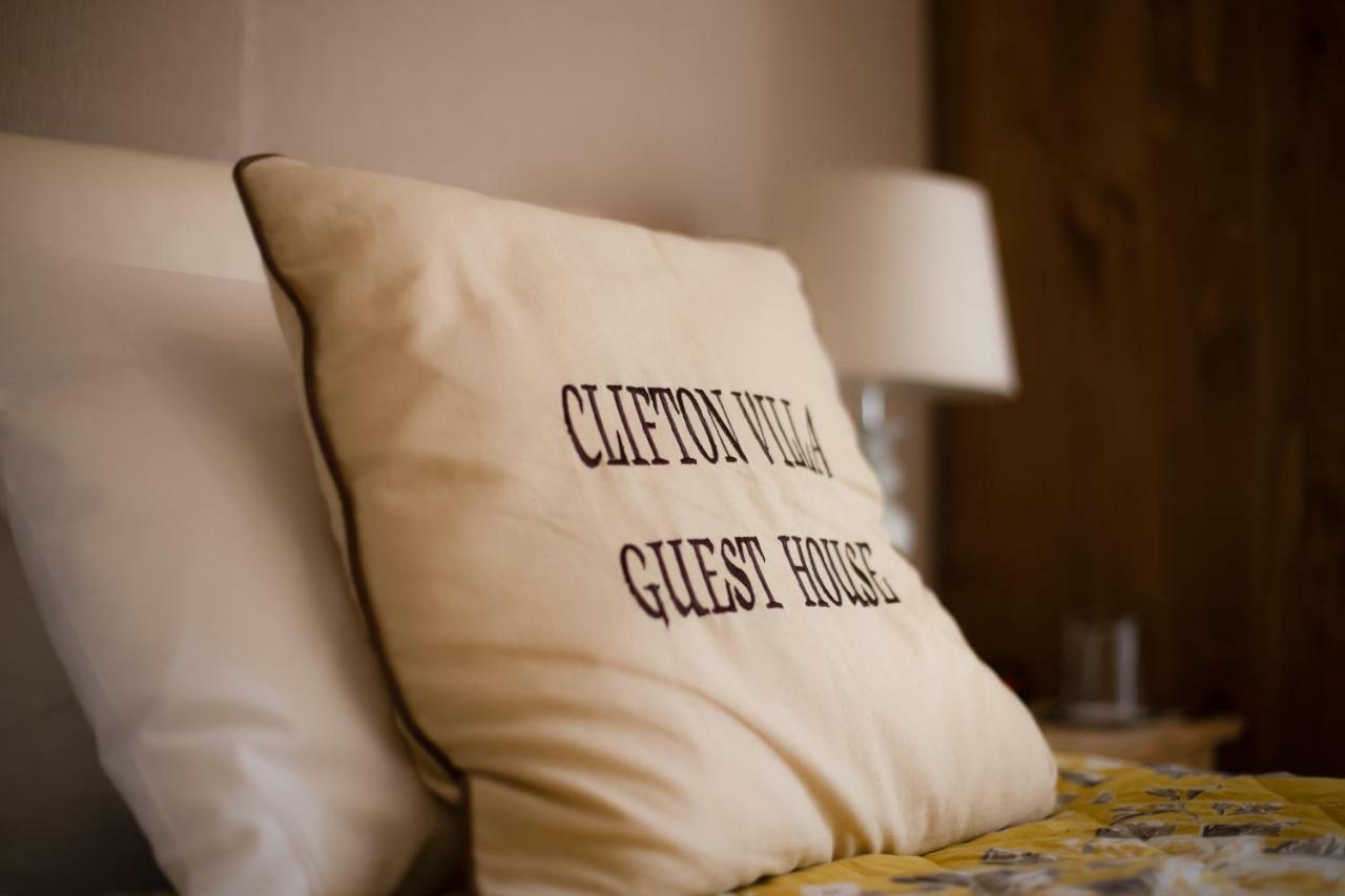 Clifton Villa Guest House Лландидно Екстер'єр фото